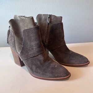 Sigerson Morrison Stacked Heel Boot Size 6.5
